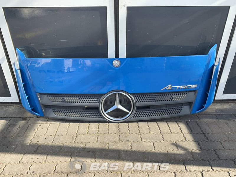 Mercedes-Benz Actros MP4 Frontklep Mercedes A 960 750 03 18 - Grill for Lastebil: bilde 1 Mercedes-Benz Actros MP4 Frontklep Mercedes A 960 750 03 18 - Grill for Lastebil: bilde 1