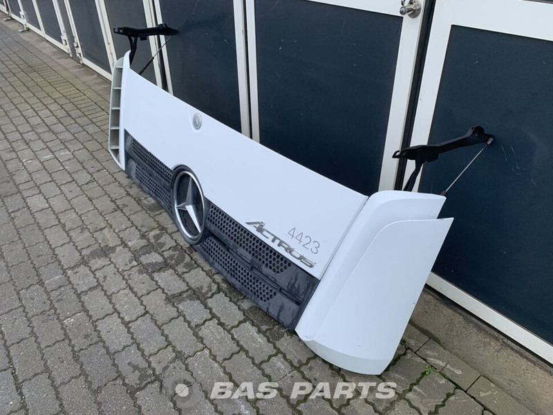 Mercedes-Benz Actros MP4 Frontklep Mercedes A 960 750 06 18 - Grill for Lastebil: bilde 3 Mercedes-Benz Actros MP4 Frontklep Mercedes A 960 750 06 18 - Grill for Lastebil: bilde 3