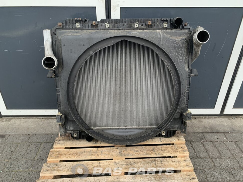 Mercedes-Benz Actros MP4 - Radiator for Lastebil: bilde 2 Mercedes-Benz Actros MP4 - Radiator for Lastebil: bilde 2