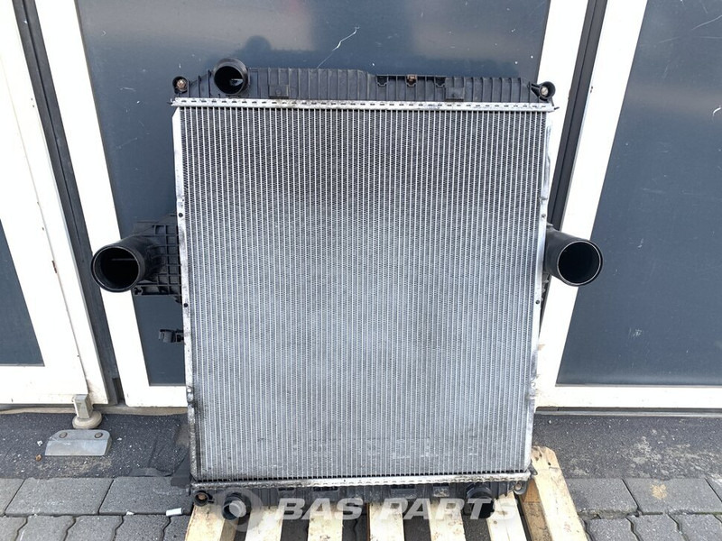 Mercedes-Benz Atego - Radiator for Lastebil: bilde 1 Mercedes-Benz Atego - Radiator for Lastebil: bilde 1