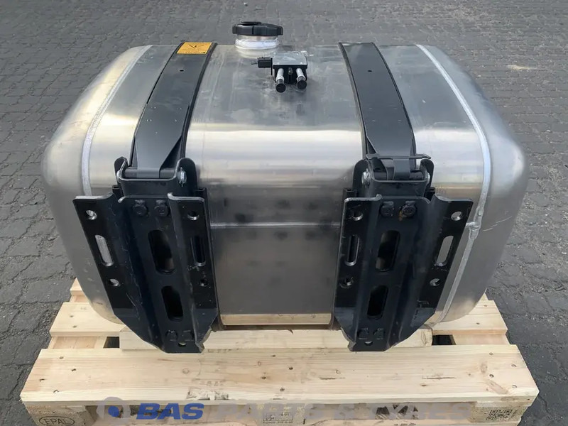 Mercedes-Benz Brandstoftank Mercedes 290 Liter A 009 542 81 18 - Drivstofftank for Lastebil: bilde 3 Mercedes-Benz Brandstoftank Mercedes 290 Liter A 009 542 81 18 - Drivstofftank for Lastebil: bilde 3