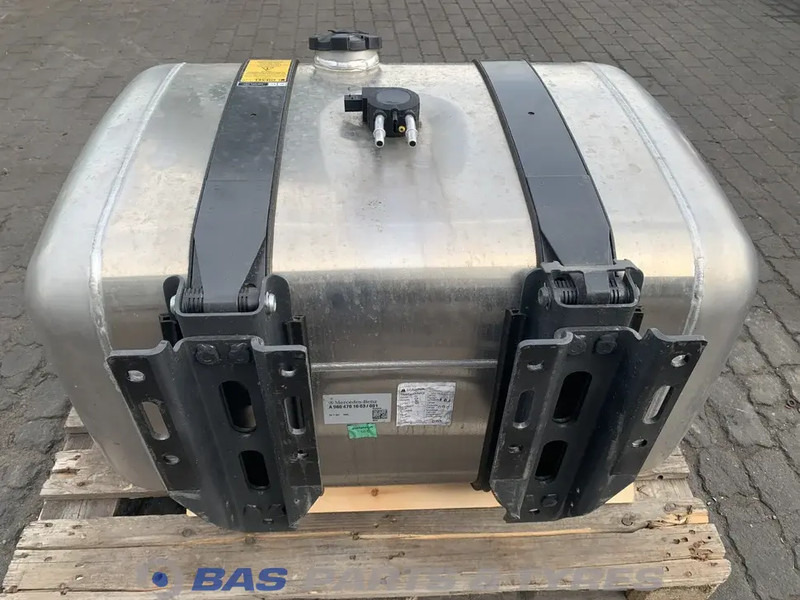 Mercedes-Benz Brandstoftank Mercedes 290 Liter A 009 542 81 18 - Drivstofftank for Lastebil: bilde 3 Mercedes-Benz Brandstoftank Mercedes 290 Liter A 009 542 81 18 - Drivstofftank for Lastebil: bilde 3