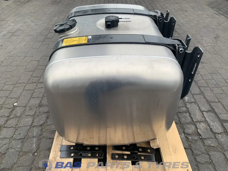 Mercedes-Benz Brandstoftank Mercedes 290 Liter A 960 470 00 04 - Drivstofftank for Lastebil: bilde 2 Mercedes-Benz Brandstoftank Mercedes 290 Liter A 960 470 00 04 - Drivstofftank for Lastebil: bilde 2