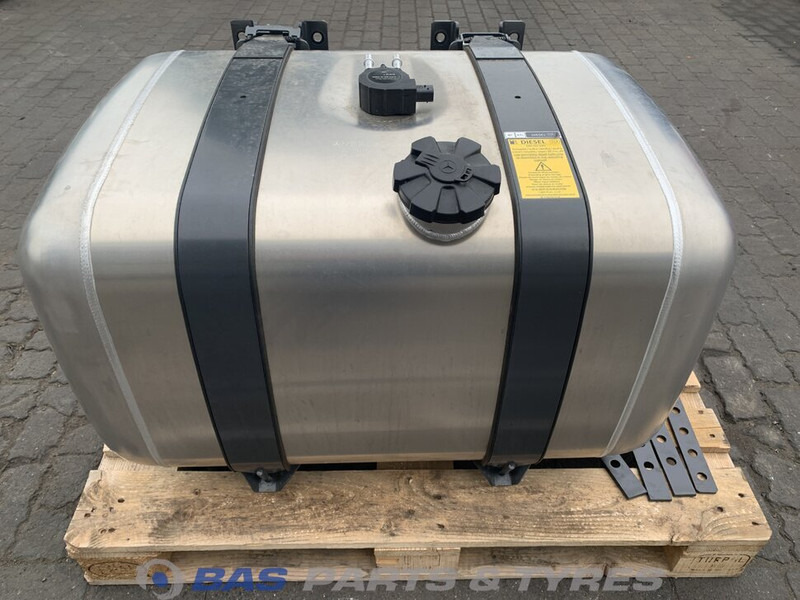 Mercedes-Benz Brandstoftank Mercedes 290 Liter A 960 470 00 04 - Drivstofftank for Lastebil: bilde 1 Mercedes-Benz Brandstoftank Mercedes 290 Liter A 960 470 00 04 - Drivstofftank for Lastebil: bilde 1