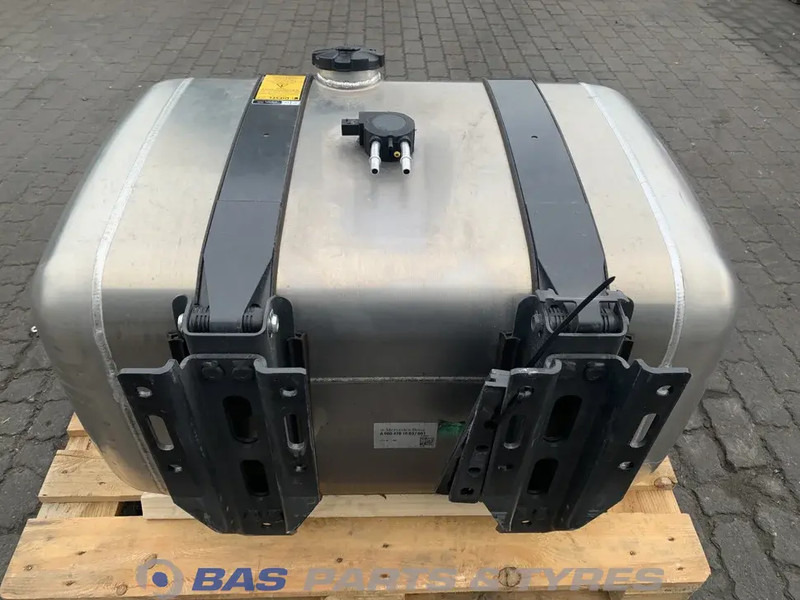 Mercedes-Benz Brandstoftank Mercedes 290 Liter A 960 470 00 04 - Drivstofftank for Lastebil: bilde 3 Mercedes-Benz Brandstoftank Mercedes 290 Liter A 960 470 00 04 - Drivstofftank for Lastebil: bilde 3