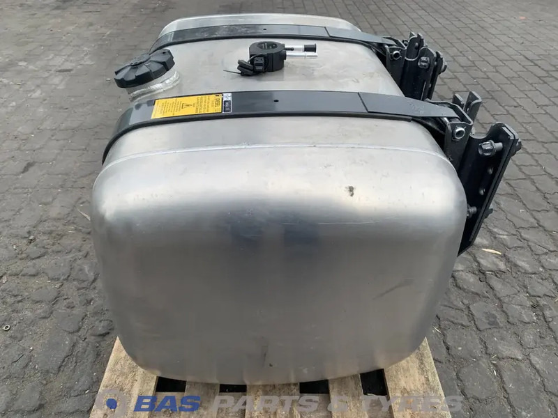 Mercedes-Benz Brandstoftank Mercedes 290 Liter A 960 470 00 04 - Drivstofftank for Lastebil: bilde 2 Mercedes-Benz Brandstoftank Mercedes 290 Liter A 960 470 00 04 - Drivstofftank for Lastebil: bilde 2
