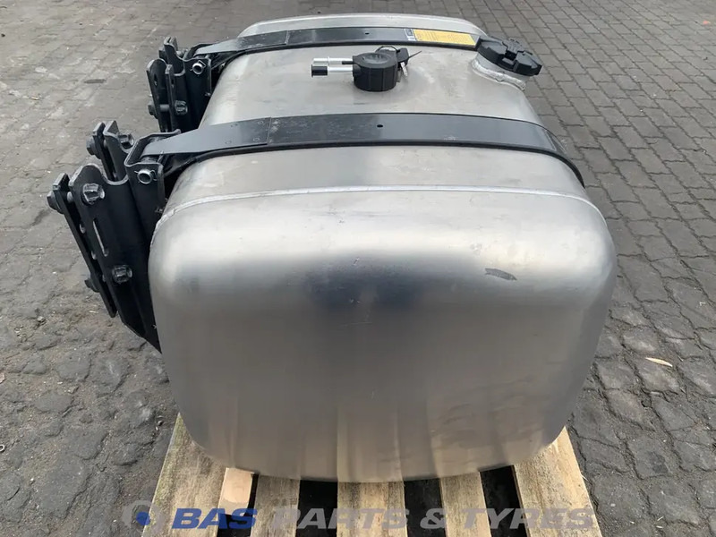 Mercedes-Benz Brandstoftank Mercedes 290 Liter A 960 470 00 04 - Drivstofftank for Lastebil: bilde 4 Mercedes-Benz Brandstoftank Mercedes 290 Liter A 960 470 00 04 - Drivstofftank for Lastebil: bilde 4