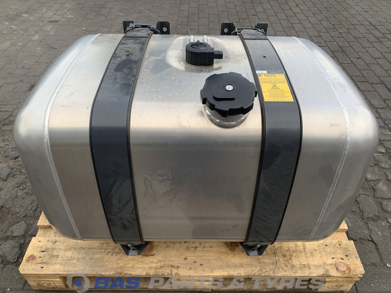 Mercedes-Benz Brandstoftank Mercedes 290 Liter A 960 470 00 04 - Drivstofftank for Lastebil: bilde 1 Mercedes-Benz Brandstoftank Mercedes 290 Liter A 960 470 00 04 - Drivstofftank for Lastebil: bilde 1