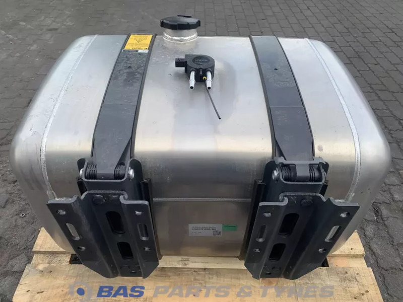 Mercedes-Benz Brandstoftank Mercedes 290 Liter A 960 470 00 04 - Drivstofftank for Lastebil: bilde 3 Mercedes-Benz Brandstoftank Mercedes 290 Liter A 960 470 00 04 - Drivstofftank for Lastebil: bilde 3