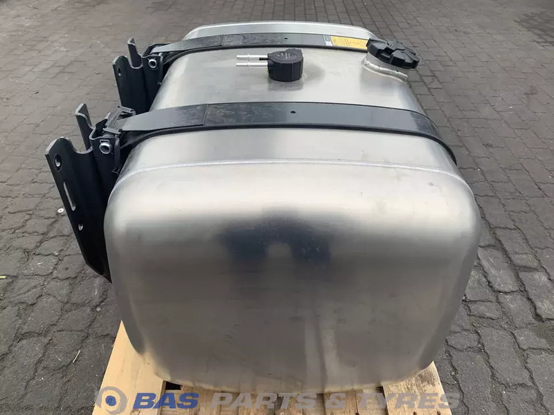 Mercedes-Benz Brandstoftank Mercedes 290 Liter A 960 470 00 04 - Drivstofftank for Lastebil: bilde 4 Mercedes-Benz Brandstoftank Mercedes 290 Liter A 960 470 00 04 - Drivstofftank for Lastebil: bilde 4