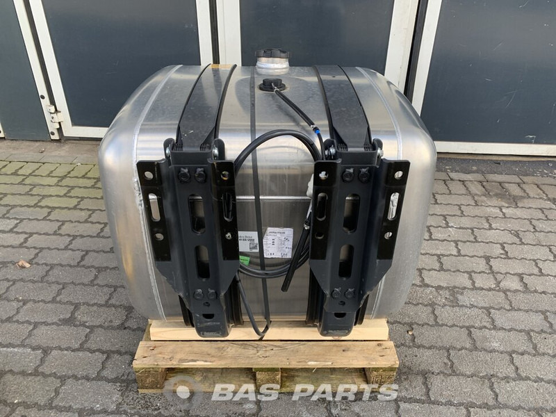 Mercedes-Benz Brandstoftank Mercedes 360 Liter A 960 470 51 04 - Drivstofftank for Lastebil: bilde 3 Mercedes-Benz Brandstoftank Mercedes 360 Liter A 960 470 51 04 - Drivstofftank for Lastebil: bilde 3