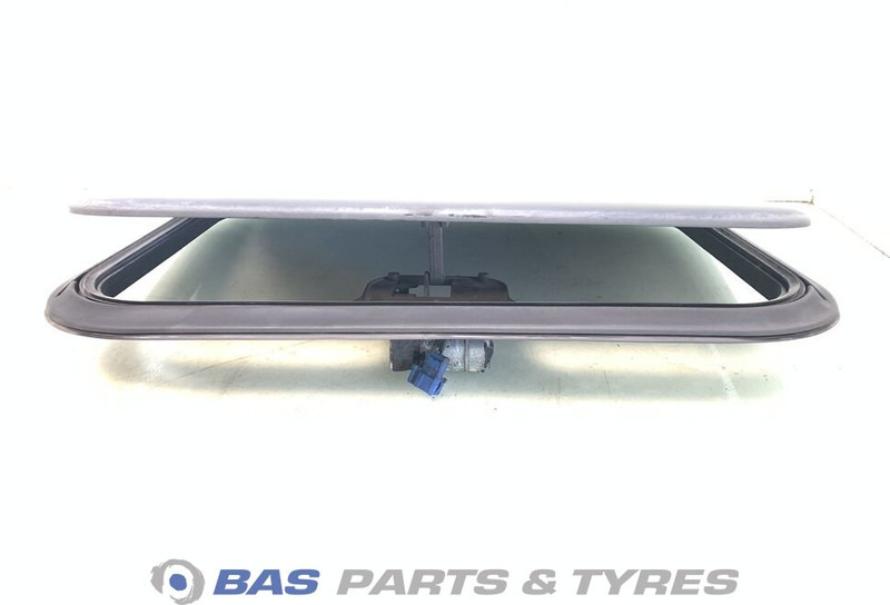 Mercedes-Benz Dakluik Mercedes A 943 830 01 42 - Solskjerm for Lastebil: bilde 3 Mercedes-Benz Dakluik Mercedes A 943 830 01 42 - Solskjerm for Lastebil: bilde 3