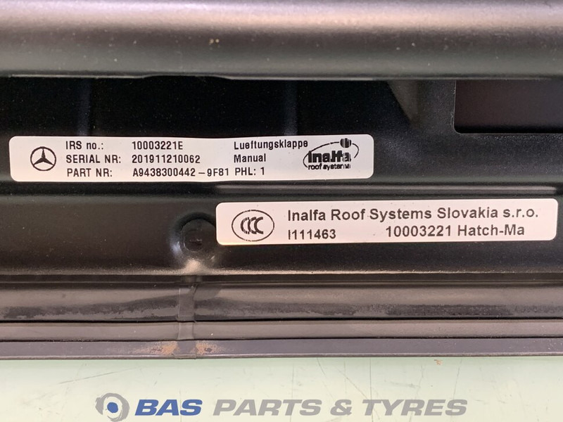 Mercedes-Benz Dakluik Mercedes A 943 830 04 42 - Solskjerm for Lastebil: bilde 3 Mercedes-Benz Dakluik Mercedes A 943 830 04 42 - Solskjerm for Lastebil: bilde 3