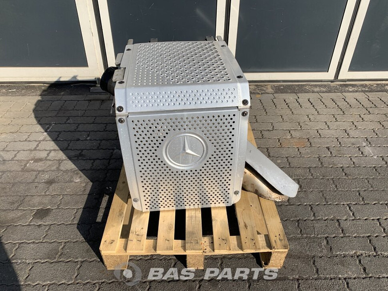 Mercedes-Benz - Eksosanlegg for Lastebil: bilde 1 Mercedes-Benz - Eksosanlegg for Lastebil: bilde 1