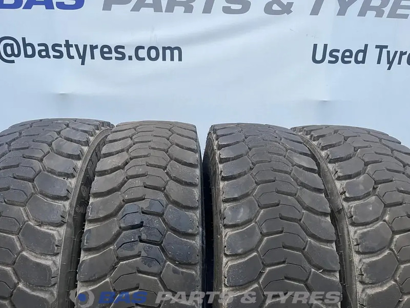 Michelin Remix Michelin Remix 315/80R22.5 X Works D 156/150 K M+S 3PMSF gebruikte set - Dekk for Lastebil: bilde 2 Michelin Remix Michelin Remix 315/80R22.5 X Works D 156/150 K M+S 3PMSF gebruikte set - Dekk for Lastebil: bilde 2