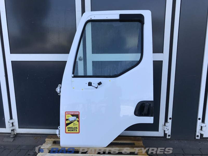 Renault D-Serie - Dør og deler for Lastebil: bilde 1 Renault D-Serie - Dør og deler for Lastebil: bilde 1