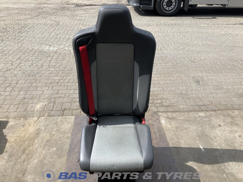 Renault T-Serie - Sete for Lastebil: bilde 1 Renault T-Serie - Sete for Lastebil: bilde 1