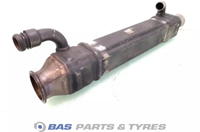 Scania EGR koeler Scania 2074600 - EGR-kjøler for Lastebil: bilde 2 Scania EGR koeler Scania 2074600 - EGR-kjøler for Lastebil: bilde 2