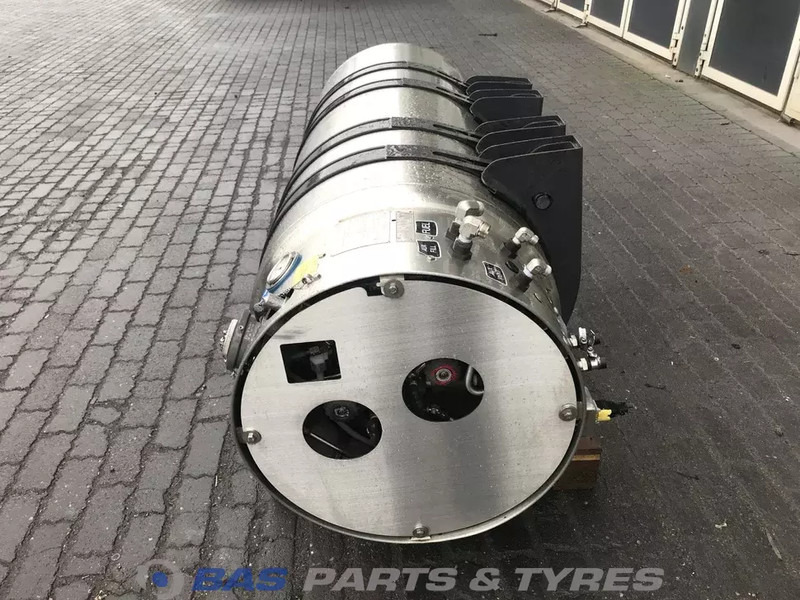 Scania LNG tank Scania 406 Liter 1776103 - Drivstofftank for Lastebil: bilde 2 Scania LNG tank Scania 406 Liter 1776103 - Drivstofftank for Lastebil: bilde 2
