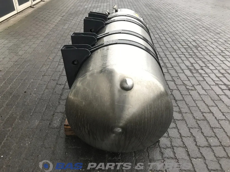 Scania LNG tank Scania 406 Liter 1776103 - Drivstofftank for Lastebil: bilde 4 Scania LNG tank Scania 406 Liter 1776103 - Drivstofftank for Lastebil: bilde 4