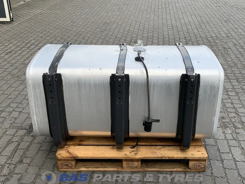 Scania - Drivstofftank for Lastebil: bilde 3 Scania - Drivstofftank for Lastebil: bilde 3