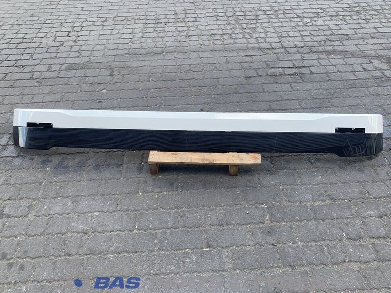 Scania Zonneklep Scania 2341420 - Solskjerm for Lastebil: bilde 1 Scania Zonneklep Scania 2341420 - Solskjerm for Lastebil: bilde 1