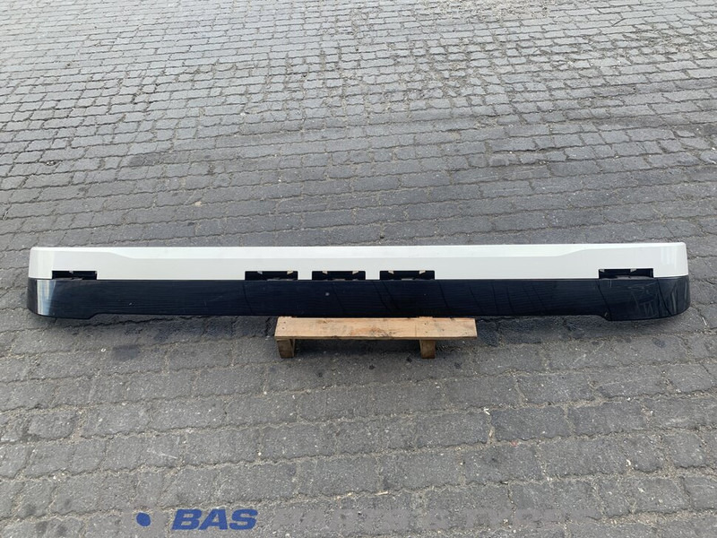 Scania Zonneklep Scania 2341420 - Solskjerm for Lastebil: bilde 1 Scania Zonneklep Scania 2341420 - Solskjerm for Lastebil: bilde 1