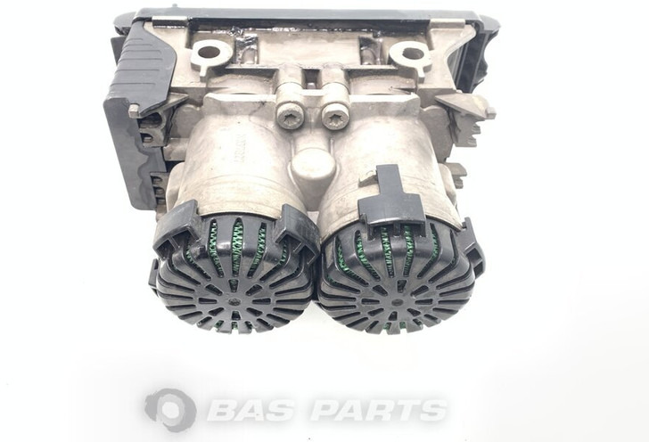 Volvo Achterasmodulator Volvo 21114975 - Bremsedeler for Lastebil: bilde 3 Volvo Achterasmodulator Volvo 21114975 - Bremsedeler for Lastebil: bilde 3