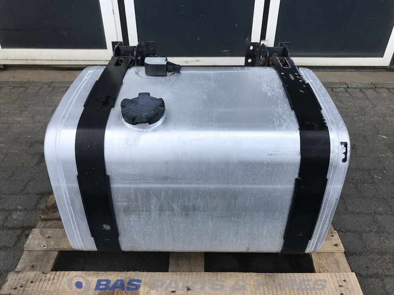 Volvo - Drivstofftank for Lastebil: bilde 1 Volvo - Drivstofftank for Lastebil: bilde 1