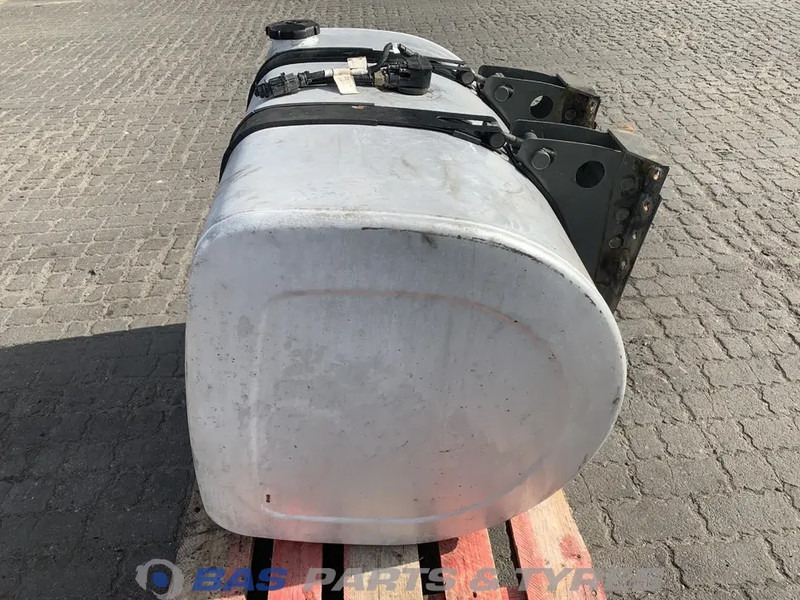Volvo - Drivstofftank for Lastebil: bilde 2 Volvo - Drivstofftank for Lastebil: bilde 2