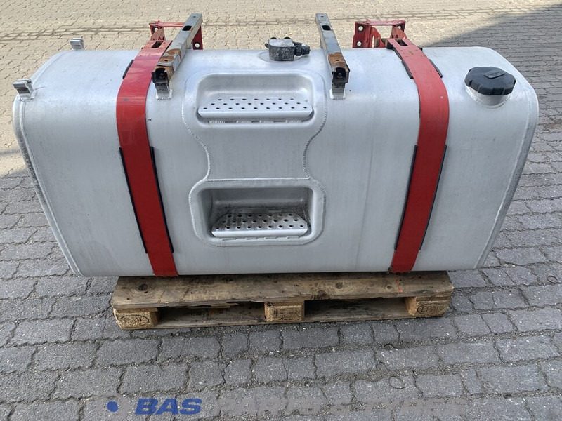 Volvo - Drivstofftank for Lastebil: bilde 1 Volvo - Drivstofftank for Lastebil: bilde 1