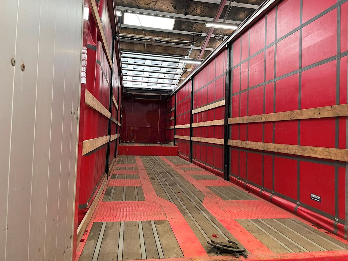 Kel-Berg S660S - Gardintrailer: bilde 5 Kel-Berg S660S - Gardintrailer: bilde 5