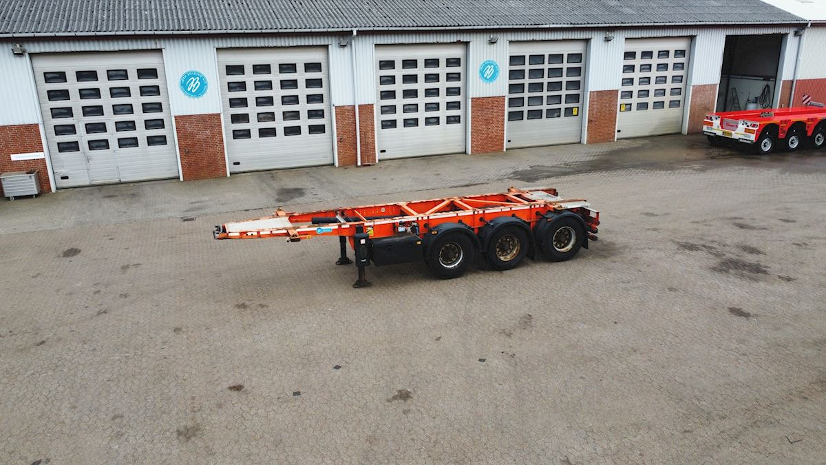 LAG 20 fods container - Container-transport/ Vekselflak semitrailer: bilde 1 LAG 20 fods container - Container-transport/ Vekselflak semitrailer: bilde 1