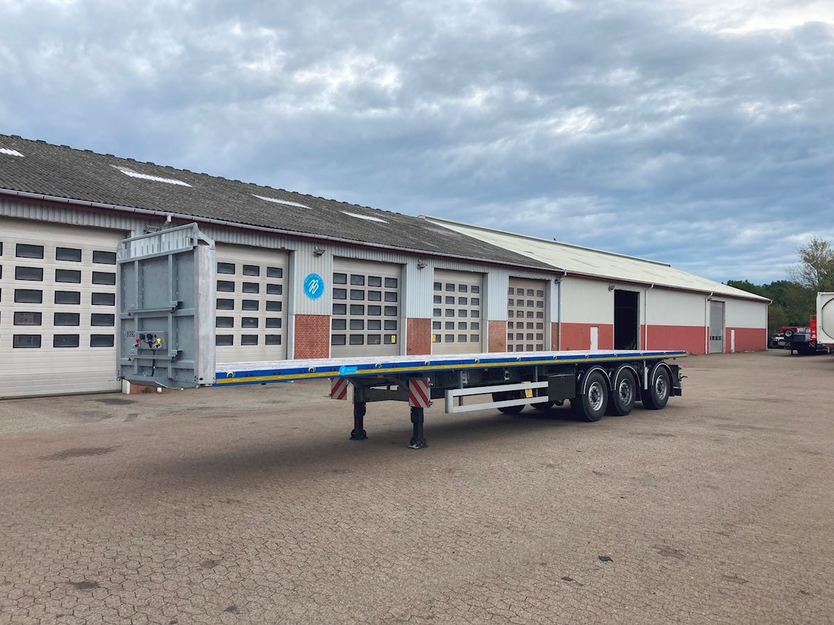 Seyit Usta - Åpen semitrailer: bilde 1 Seyit Usta - Åpen semitrailer: bilde 1