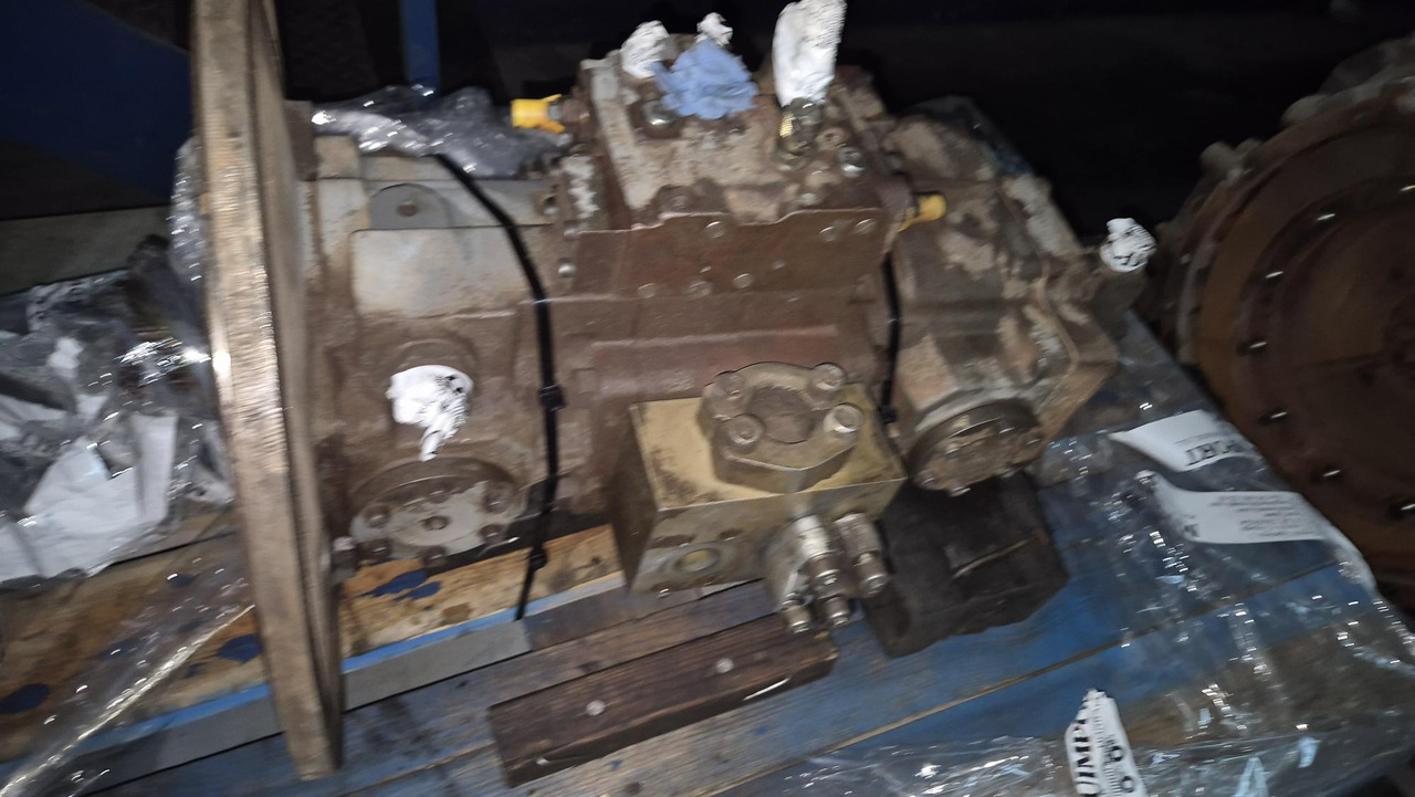 BOMBA LIEBHERR LPVD107 - Hydraulisk pumpe for Bygg og anlegg: bilde 2 BOMBA LIEBHERR LPVD107 - Hydraulisk pumpe for Bygg og anlegg: bilde 2