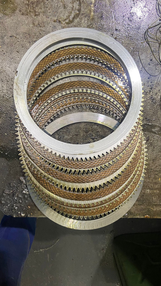 Sluttdrev for Bygg og anlegg MANDO FINAL FAT450/044 LIEBHERR R954B: bilde 7