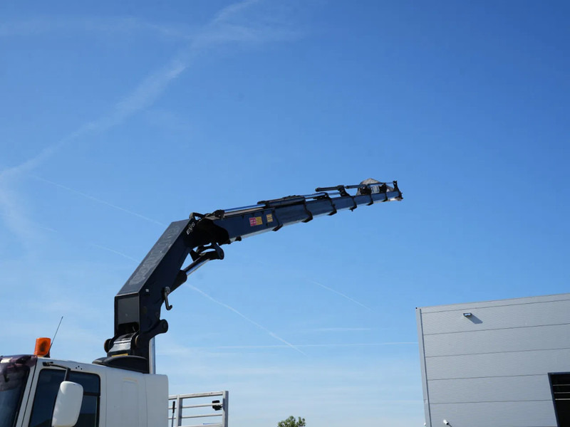 DAF CF 85 FAN Kraanwagen met bak, 47 t. HMF kraan - Kranbil: bilde 2 DAF CF 85 FAN Kraanwagen met bak, 47 t. HMF kraan - Kranbil: bilde 2