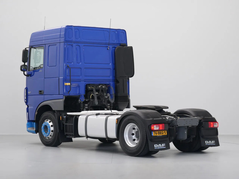 DAF XF 450 FT Space Cab, PTO - Trekkvogn: bilde 4 DAF XF 450 FT Space Cab, PTO - Trekkvogn: bilde 4