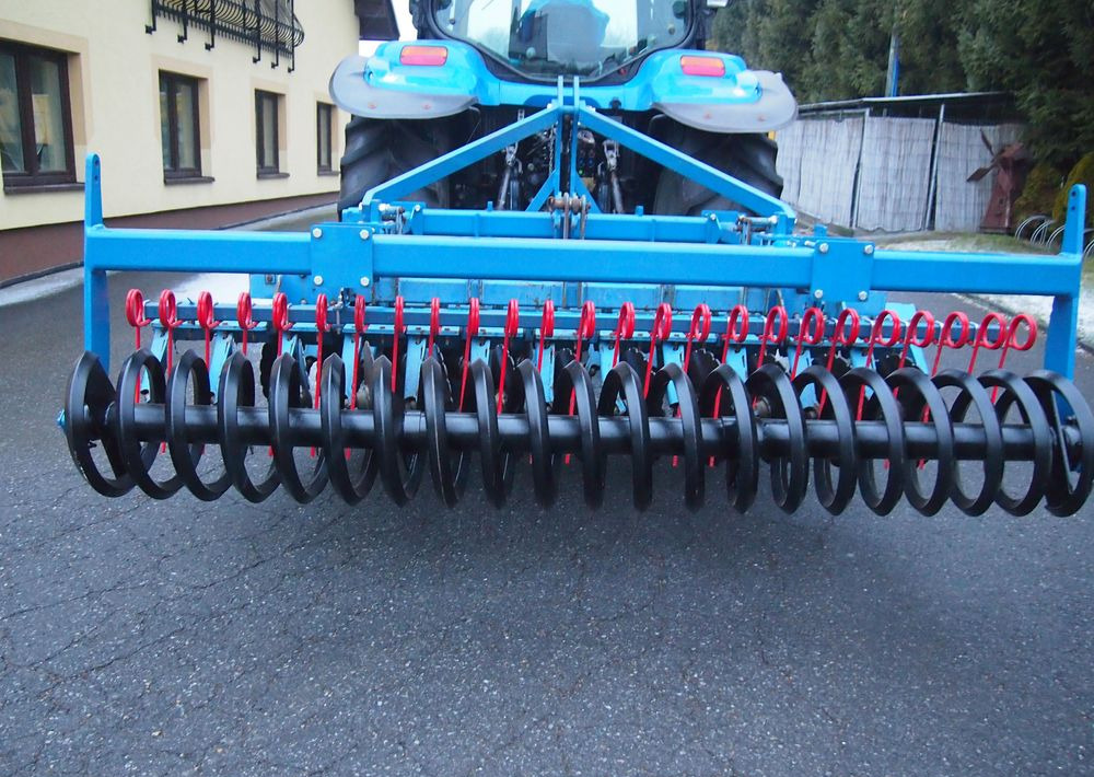 Brona talerzowa Rabe Werk RABE WERK Fielo biro 3000 2006 Brona talerzowa RABE - Skålharv: bilde 2 Brona talerzowa Rabe Werk RABE WERK Fielo biro 3000 2006 Brona talerzowa RABE - Skålharv: bilde 2