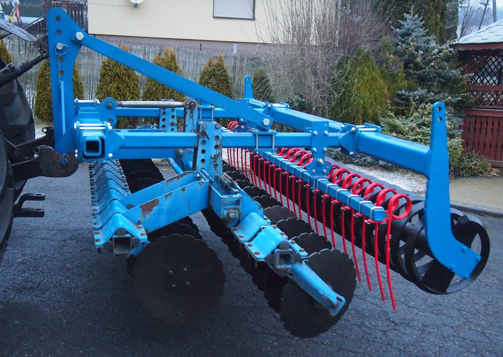 Brona talerzowa Rabe Werk RABE WERK Fielo biro 3000 2006 Brona talerzowa RABE - Skålharv: bilde 4 Brona talerzowa Rabe Werk RABE WERK Fielo biro 3000 2006 Brona talerzowa RABE - Skålharv: bilde 4