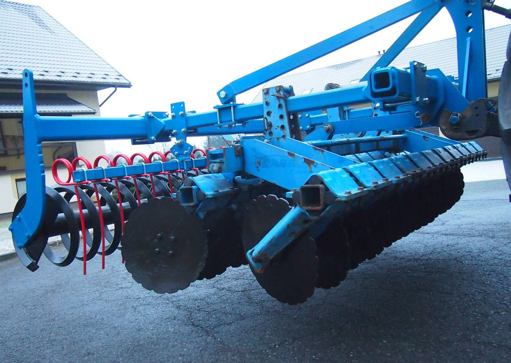 Brona talerzowa Rabe Werk RABE WERK Fielo biro 3000 2006 Brona talerzowa RABE - Skålharv: bilde 3 Brona talerzowa Rabe Werk RABE WERK Fielo biro 3000 2006 Brona talerzowa RABE - Skålharv: bilde 3