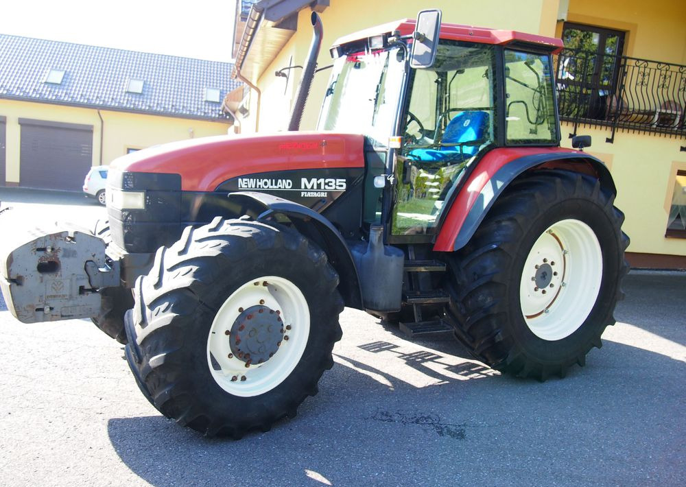 Ciągnik New Holland NH M 135 1998 NEW HOLLAND TM M135 - Traktor: bilde 5 Ciągnik New Holland NH M 135 1998 NEW HOLLAND TM M135 - Traktor: bilde 5