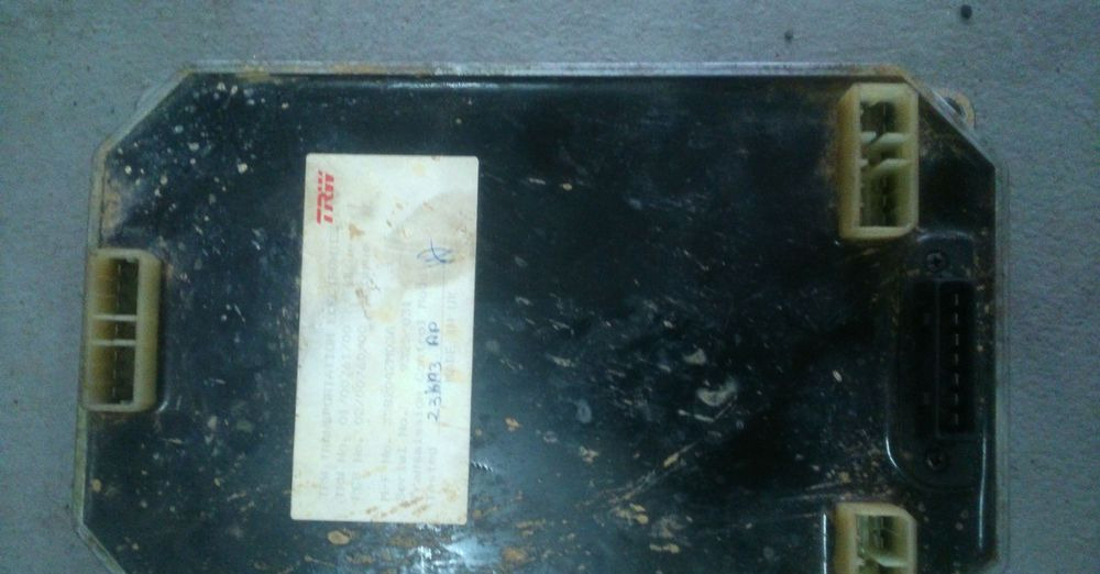 Części do Ciągnika Massey Ferguson MF 3000, 6300 MODUŁ STERUJĄCY SKRZYNI BIEGÓW AUTOTRONIC 1 MASSEY FERGUSON - Styreenhet for Landbruksteknikk: bilde 1 Części do Ciągnika Massey Ferguson MF 3000, 6300 MODUŁ STERUJĄCY SKRZYNI BIEGÓW AUTOTRONIC 1 MASSEY FERGUSON - Styreenhet for Landbruksteknikk: bilde 1