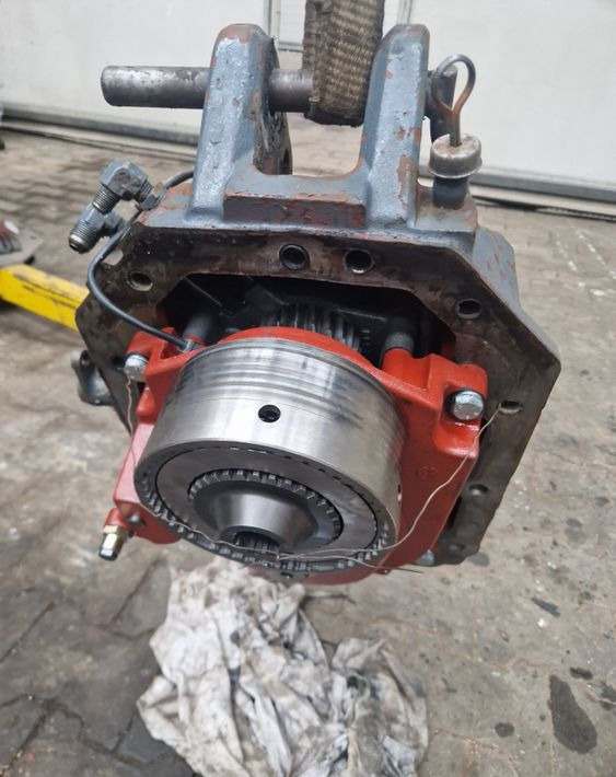 Części do Ciągnika New Holland NH TM, M Kompletna Obudowa WOM New Holland TM120,TM130,TM140,TM155,Case MXM 120, - Transmisjon for Landbruksteknikk: bilde 2 Części do Ciągnika New Holland NH TM, M Kompletna Obudowa WOM New Holland TM120,TM130,TM140,TM155,Case MXM 120, - Transmisjon for Landbruksteknikk: bilde 2