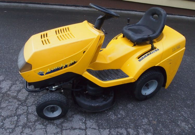 Kosiarka traktorek Castel Garden 13/92 2007 Kosiarka Castel Garden 13/92 - Gressklipper: bilde 2 Kosiarka traktorek Castel Garden 13/92 2007 Kosiarka Castel Garden 13/92 - Gressklipper: bilde 2