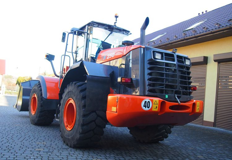 Ładowarka Hitachi ZW250 2010 Ładowarka Hitachi Waga, Centralne smarowanie - Hjullaster: bilde 5 Ładowarka Hitachi ZW250 2010 Ładowarka Hitachi Waga, Centralne smarowanie - Hjullaster: bilde 5