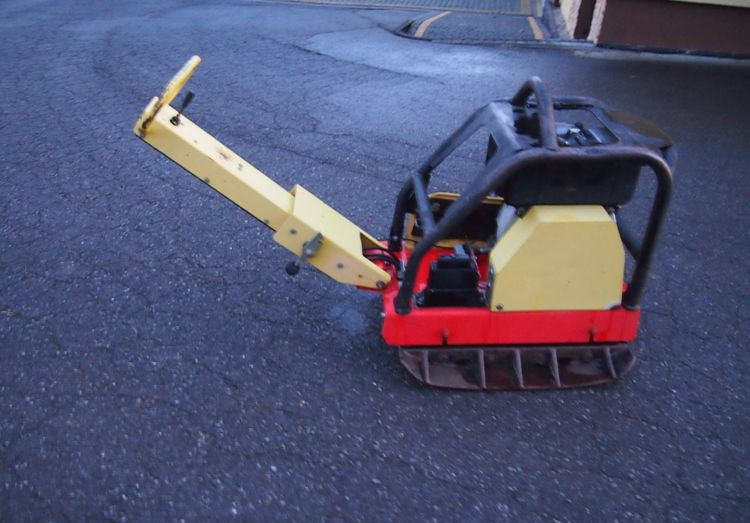 Ubijarka Dynapac Dynapac lg500 2010 Zagęszczarka Dynapac LG500 - Vibroplate: bilde 3 Ubijarka Dynapac Dynapac lg500 2010 Zagęszczarka Dynapac LG500 - Vibroplate: bilde 3