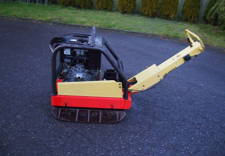 Ubijarka Dynapac Dynapac lg500 2010 Zagęszczarka Dynapac LG500 - Vibroplate: bilde 4 Ubijarka Dynapac Dynapac lg500 2010 Zagęszczarka Dynapac LG500 - Vibroplate: bilde 4