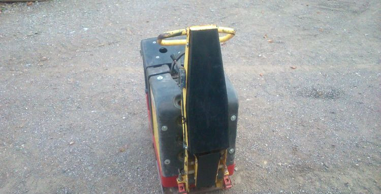 Ubijarka Dynapac LH 300 2006 - Vibroplate: bilde 5 Ubijarka Dynapac LH 300 2006 - Vibroplate: bilde 5