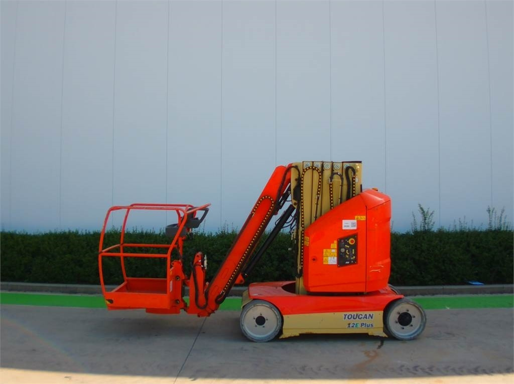 JLG Toucan 12E+ - Mastlift: bilde 1 JLG Toucan 12E+ - Mastlift: bilde 1